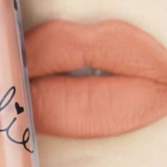 💕🌙Kylie Cosmetics Dirty Peach Lip Kit - Picture 12 of 13
